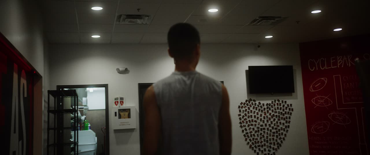 Formula 3 Sport commercial with cycling instructor